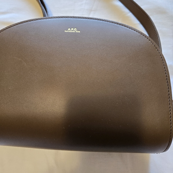 A.P.C. Rue Madame Paris Demi Lune Bag. Taupe Brown - Picture 4 of 14